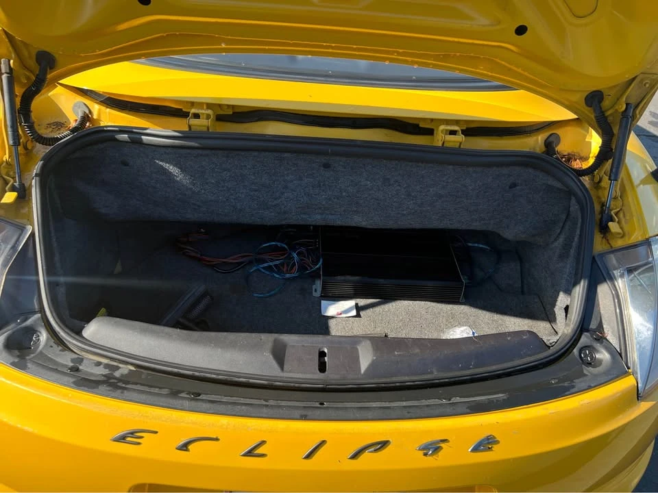 2009 Mitsubishi Eclipse 3rd Gen - Image 3 of 8