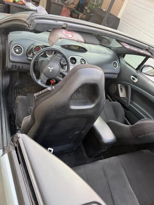 2008 Mitsubishi Eclipse 4th Gen - Image 2 of 8