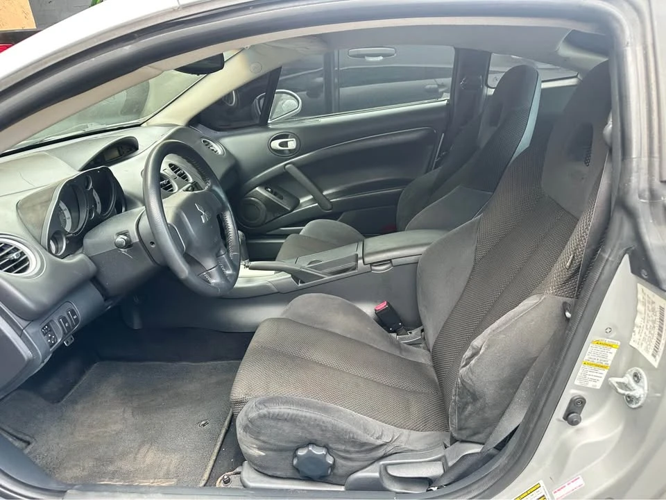 2005 Mitsubishi Eclipse 3rd Gen - Image 6 of 10