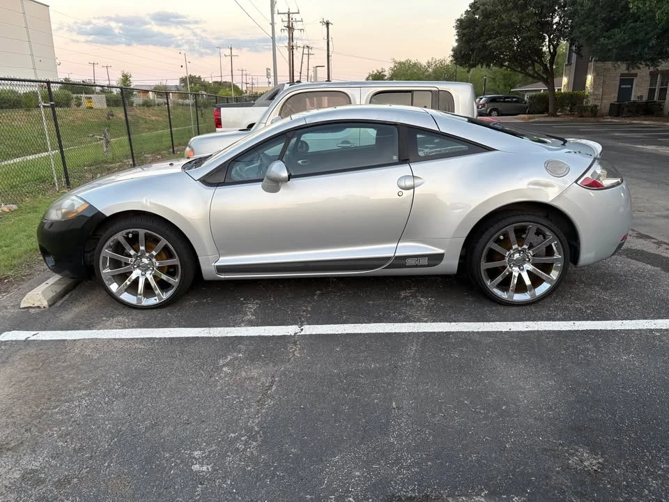 2008 Mitsubishi Eclipse 4th Gen - Image 2 of 7