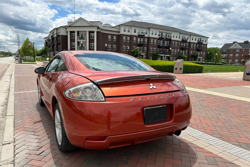 2008 Mitsubishi Eclipse 3rd Gen - Image 3 of 10