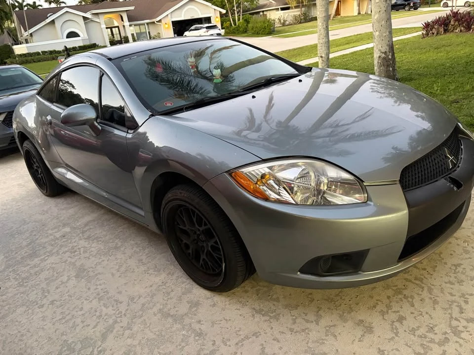 2009 Mitsubishi Eclipse 4th Gen - Image 5 of 7