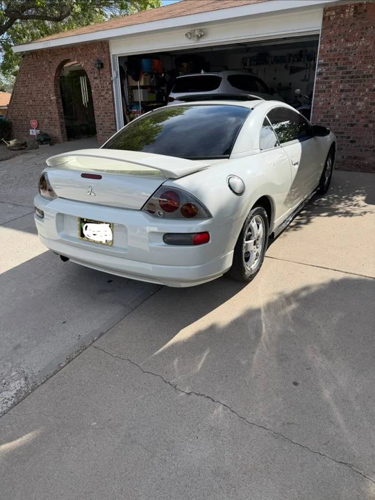2004 Mitsubishi Eclipse 3rd Gen - Image 3 of 10
