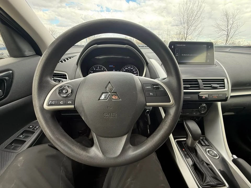 2019 Mitsubishi Eclipse Cross - Image 9 of 10