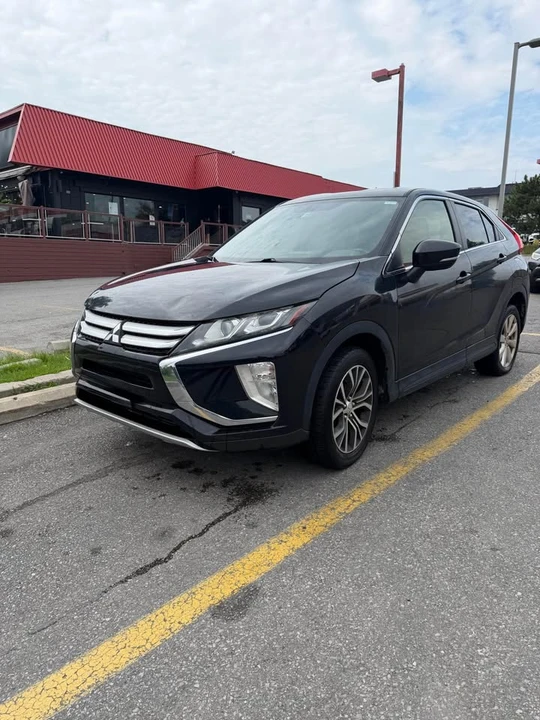 2019 Mitsubishi Eclipse Cross - Image 4 of 8