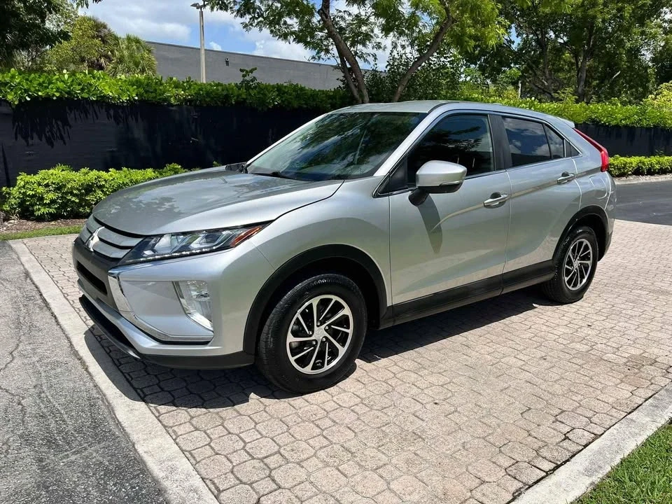 2020 Mitsubishi Eclipse Cross - Image 8 of 9