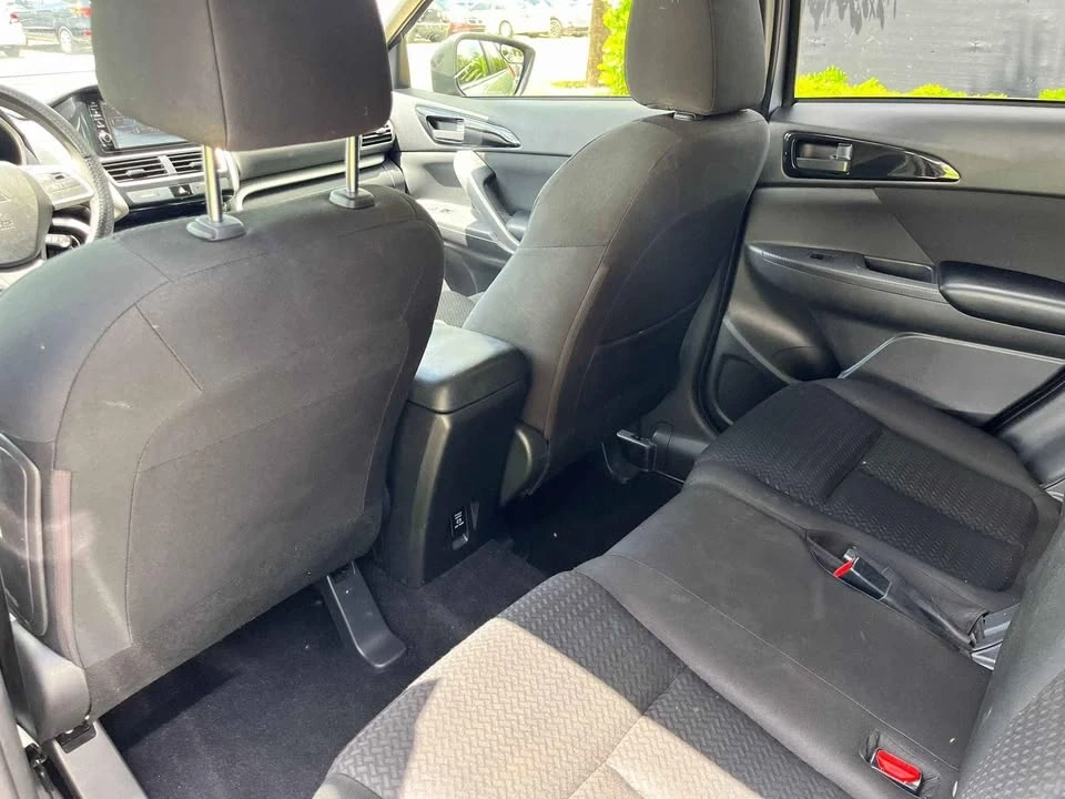 2020 Mitsubishi Eclipse Cross - Image 9 of 9