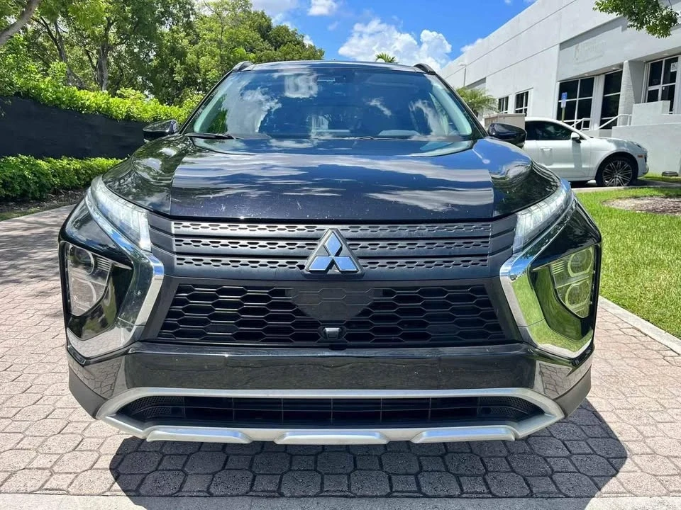 2023 Mitsubishi Eclipse Cross - Image 6 of 9