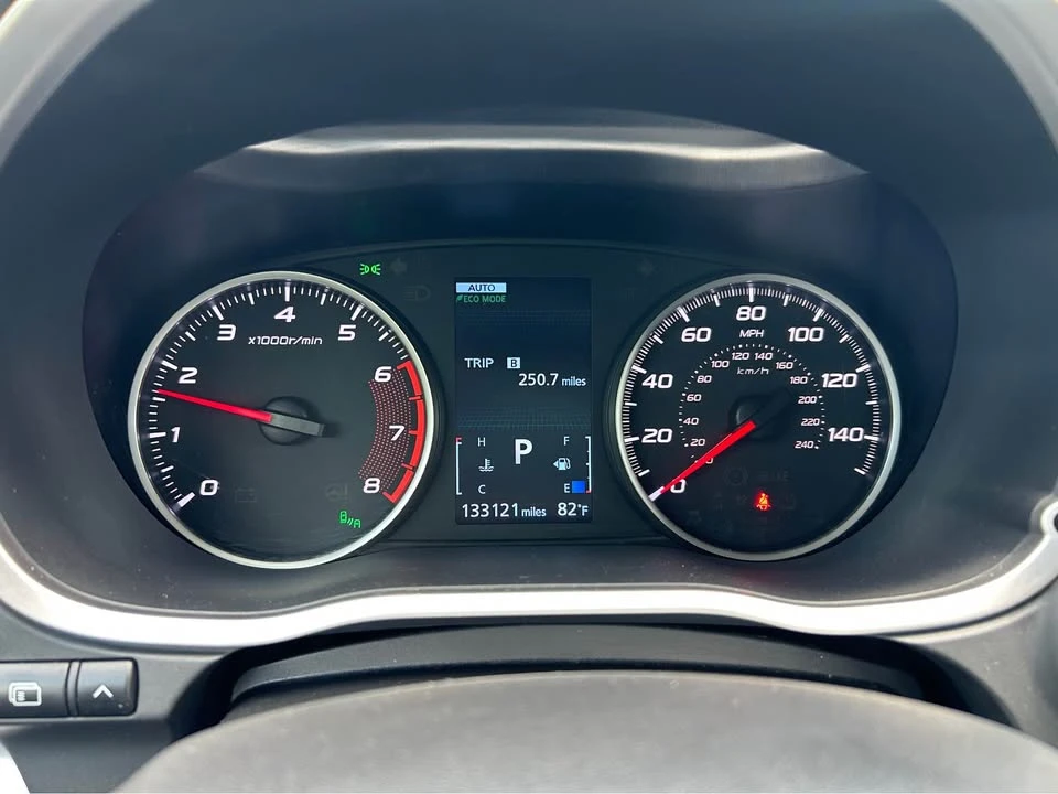 2019 Mitsubishi Eclipse Cross - Image 4 of 10