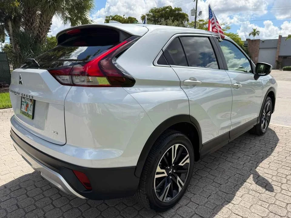 2025 Mitsubishi Eclipse Cross - Image 3 of 8