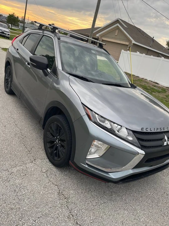 2020 Mitsubishi Eclipse Cross - Image 3 of 7