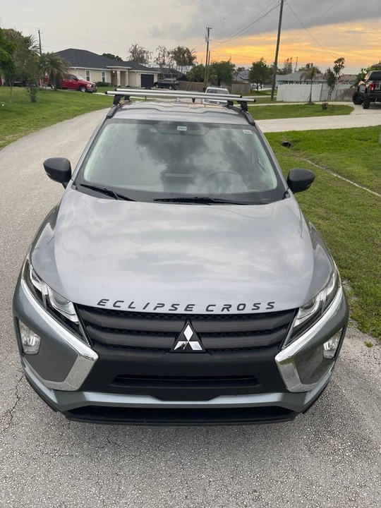 2020 Mitsubishi Eclipse Cross - Image 3 of 8