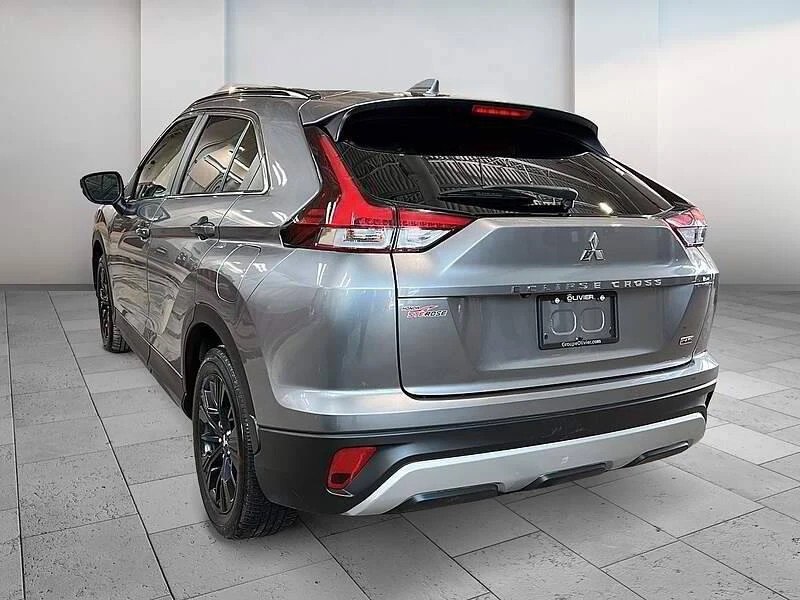2022 Mitsubishi Eclipse Cross - Image 4 of 11