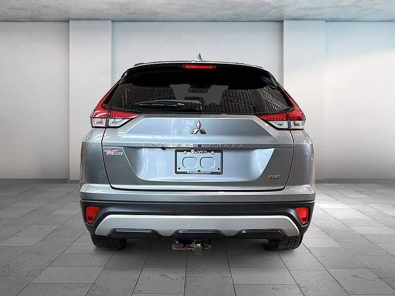 2022 Mitsubishi Eclipse Cross - Image 3 of 11