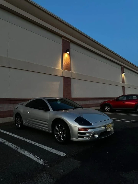 2003 Mitsubishi Eclipse 3rd Gen - Image 4 of 5