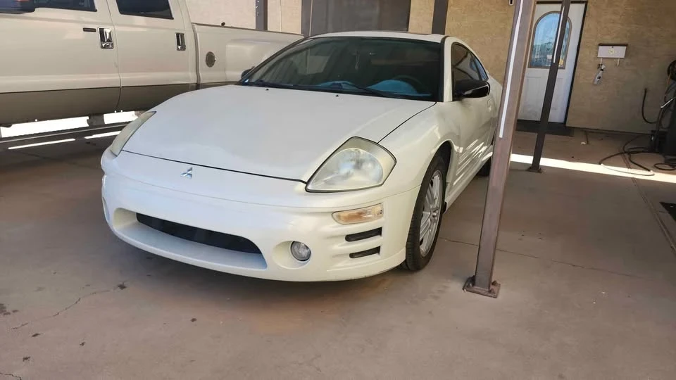 2003 Mitsubishi Eclipse 3rd Gen - Image 2 of 8