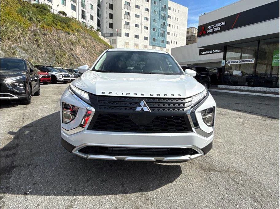 2025 Mitsubishi Eclipse Cross - Image 5 of 6