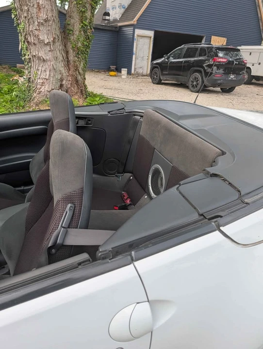 2012 Mitsubishi Eclipse - Image 9 of 10