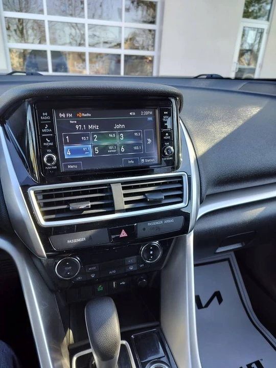2018 Mitsubishi Eclipse Cross - Image 7 of 9