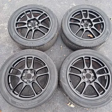 Mitsubishi Evolution 8/9 Wheels & New Tires