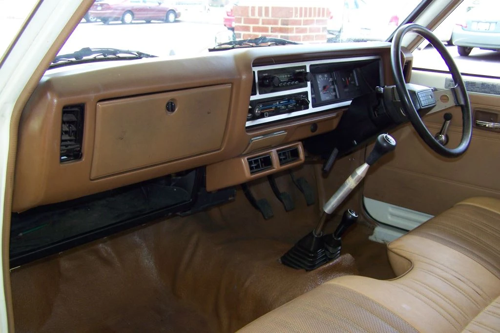 1983 Mitsubishi Triton 1st Gen - Image 4 of 5