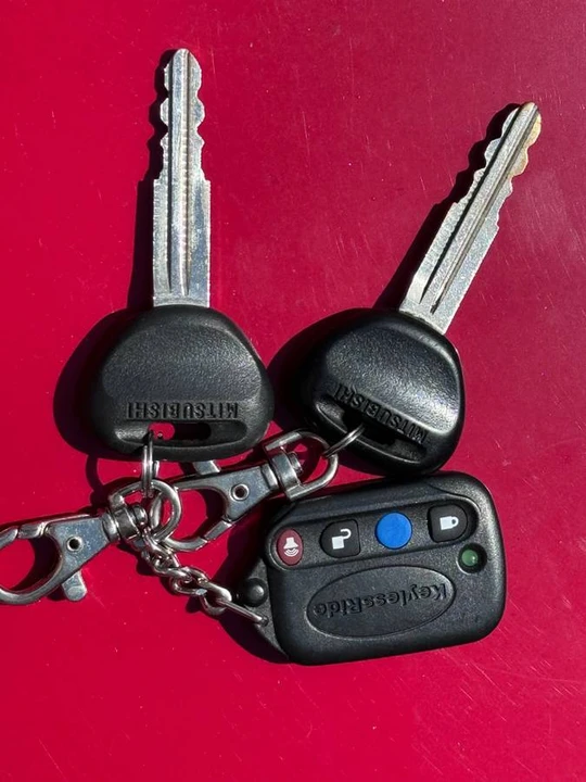 1998 Mitsubishi Eclipse 2nd Gen - Image 8 of 9