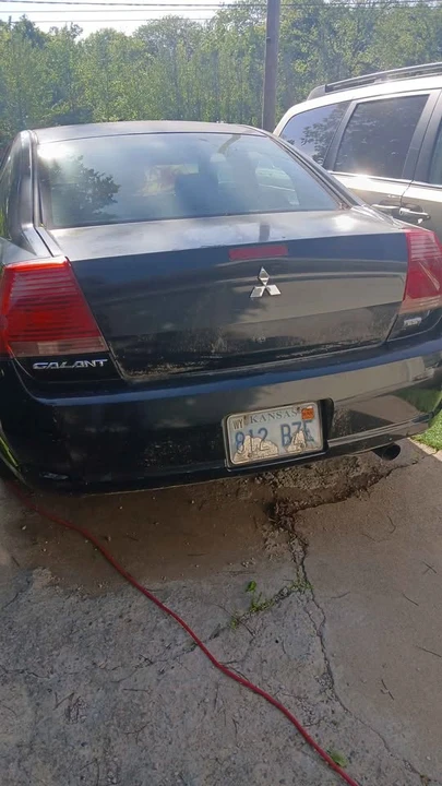 2004 Mitsubishi Galant - Image 4 of 7