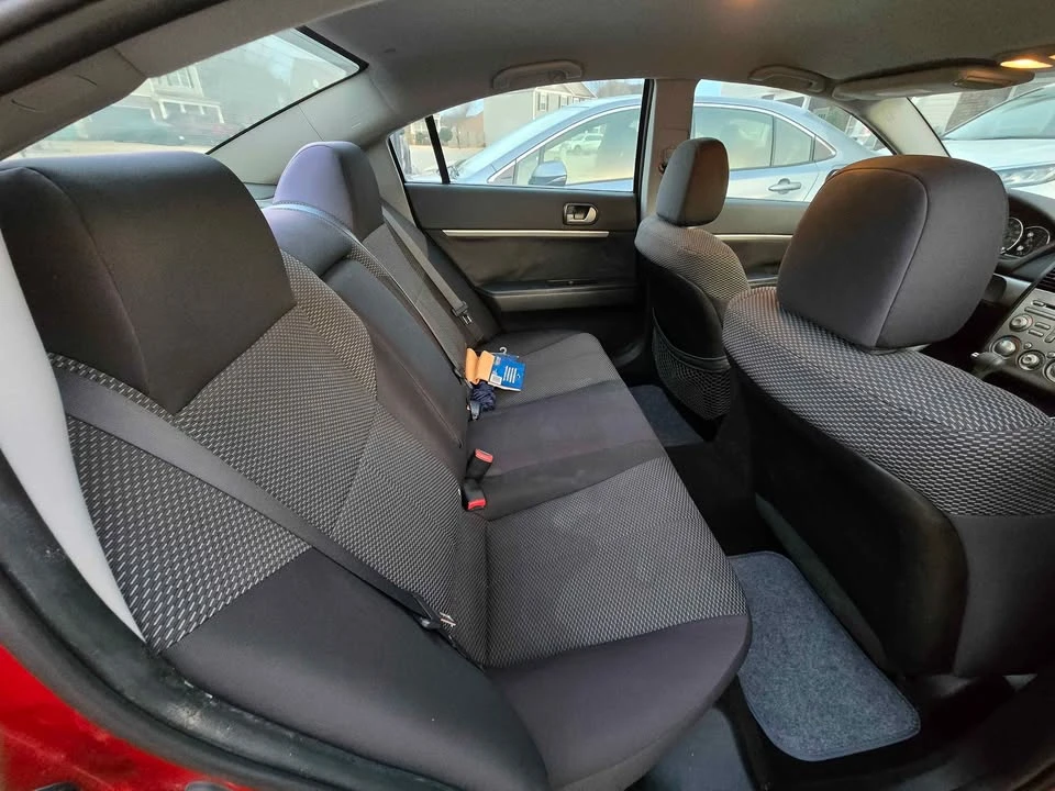 2012 Mitsubishi Galant 9th Gen - Image 9 of 10