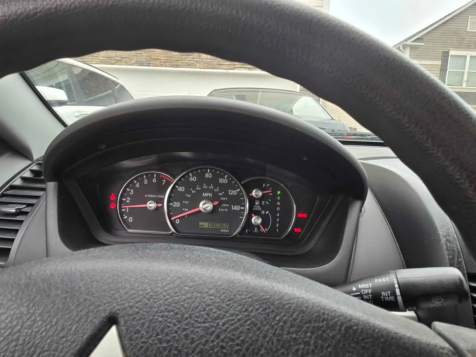 2012 Mitsubishi Galant 9th Gen - Image 7 of 10