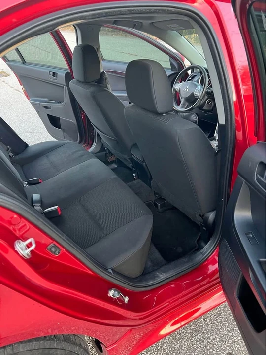 2017 Mitsubishi Lancer 10th Gen - Image 5 of 8