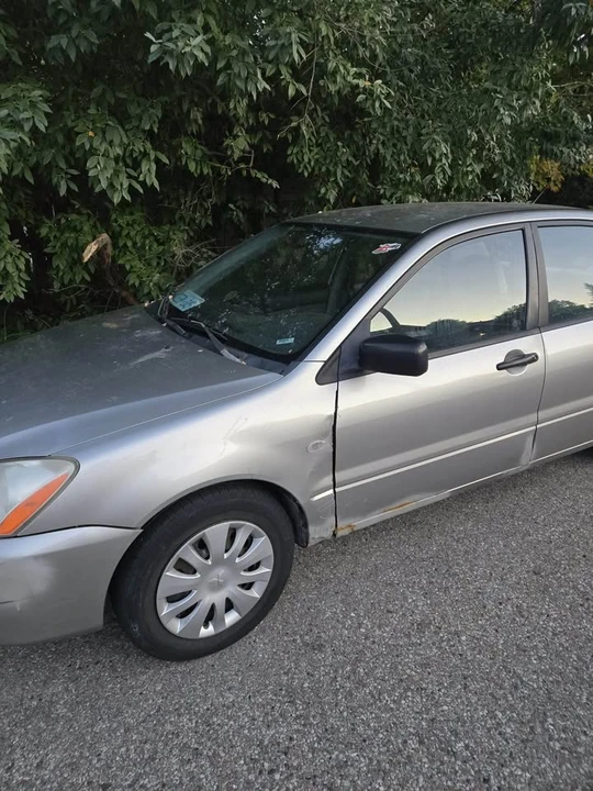 Mitsubishi Lancer - Image 2 of 2
