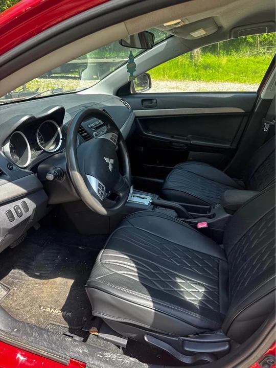 Mitsubishi Lancer - Image 5 of 8