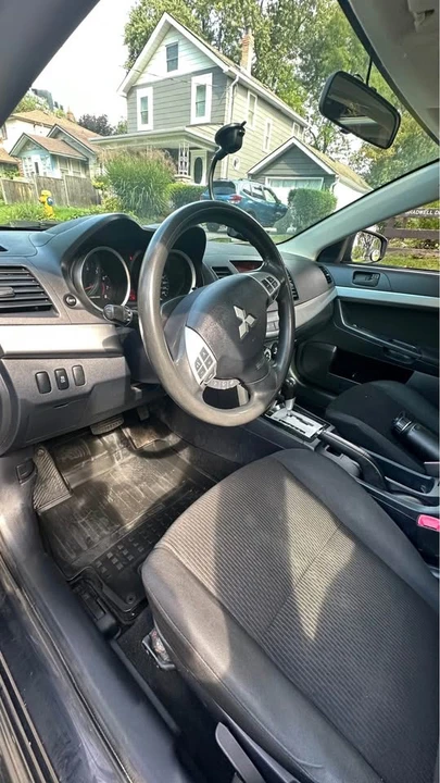 2011 Mitsubishi Lancer 9th Gen - Image 6 of 10
