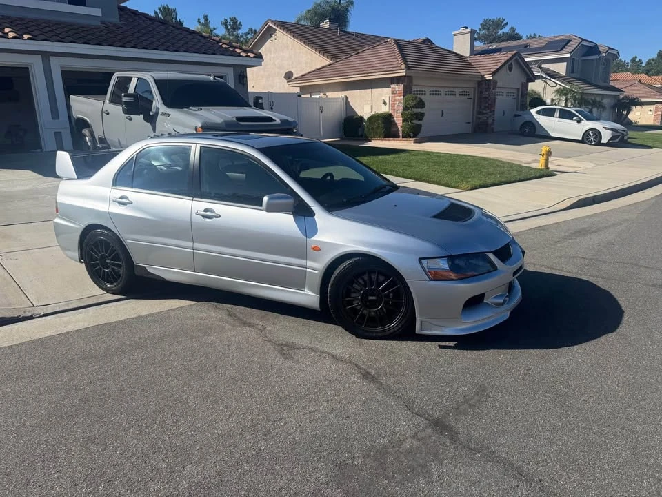 Mitsubishi Lancer Evolution VIII 7th Gen - Image 3 of 10