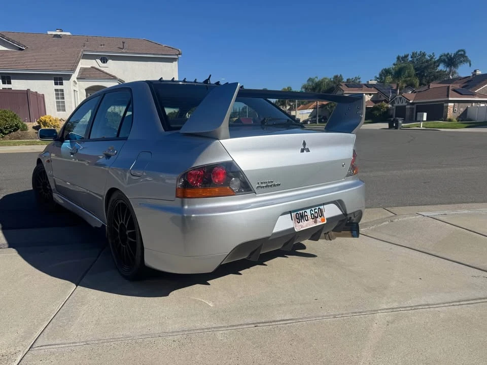 Mitsubishi Lancer Evolution VIII 7th Gen - Image 9 of 10