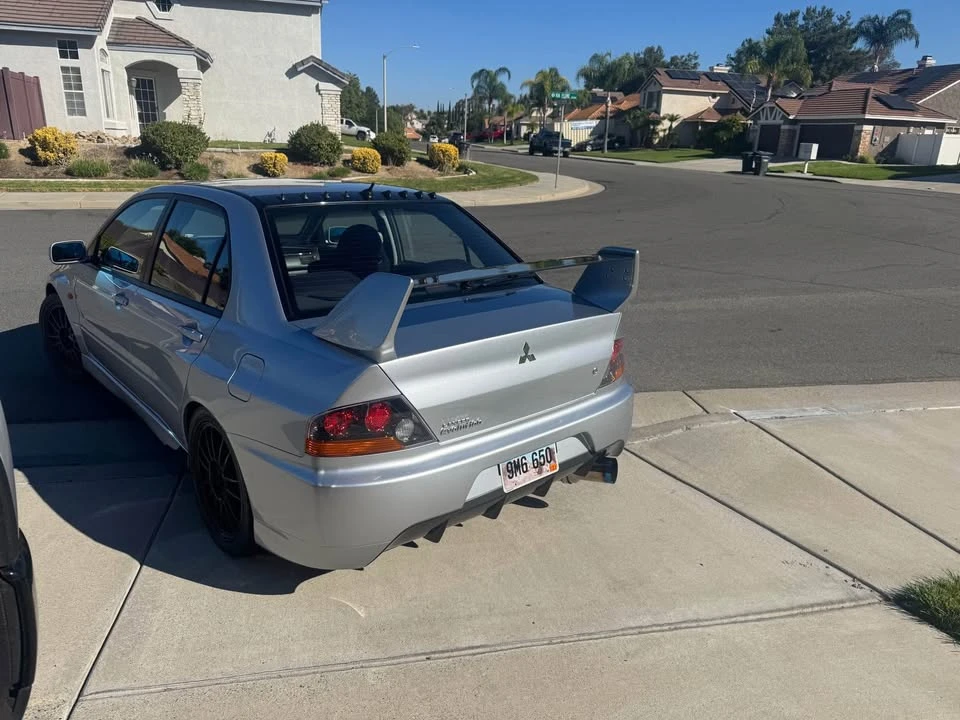 Mitsubishi Lancer Evolution VIII 7th Gen - Image 8 of 10