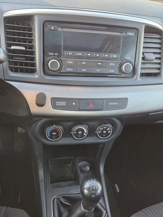 2015 Mitsubishi Lancer 9th Gen - Image 15 of 15