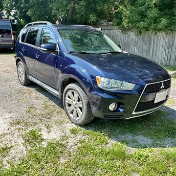 2013 Mitsubishi Outlander XLS