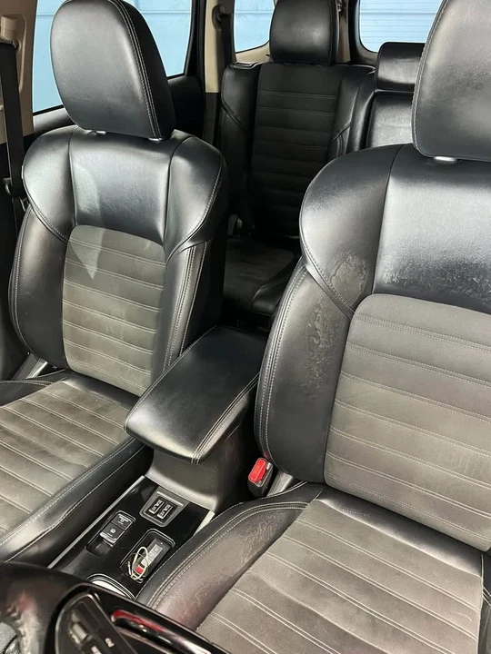 2020 Mitsubishi Outlander - Image 8 of 10