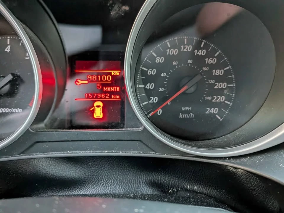 2013 Mitsubishi RVR - Image 2 of 3