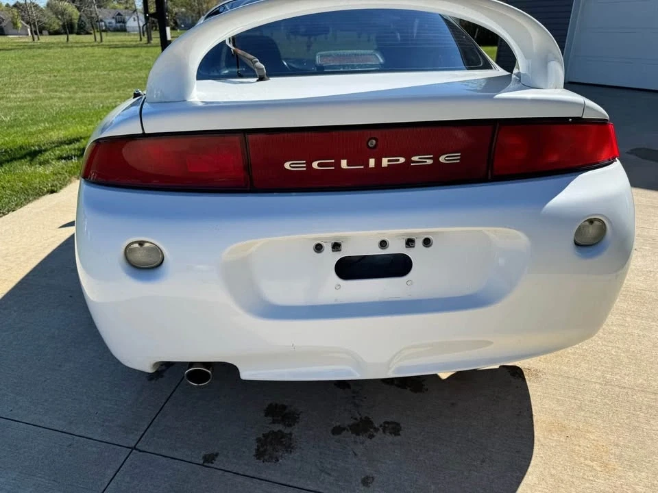 1999 Mitsubishi Eclipse 2nd Gen - Image 5 of 10