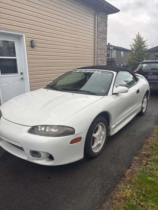 1999 Mitsubishi Eclipse 2nd Gen - Image 2 of 4