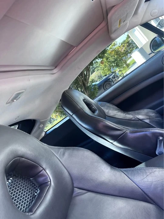 2012 Mitsubishi Eclipse 4th Gen - Image 4 of 4