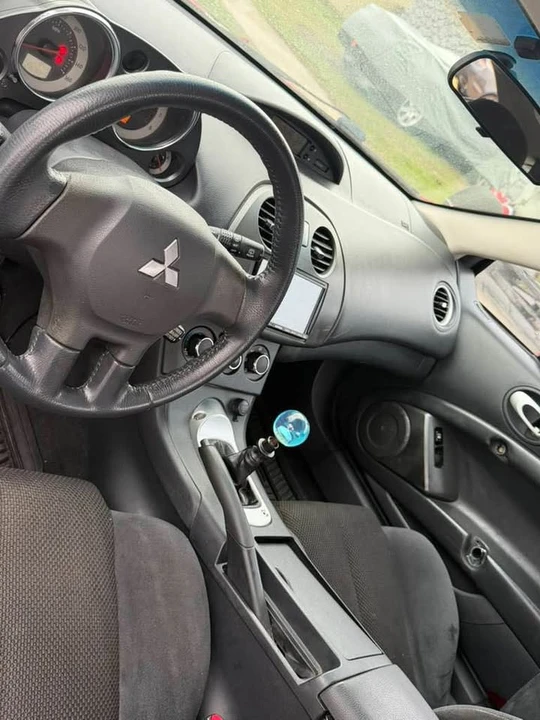 2006 Mitsubishi Eclipse 4th Gen - Image 5 of 7