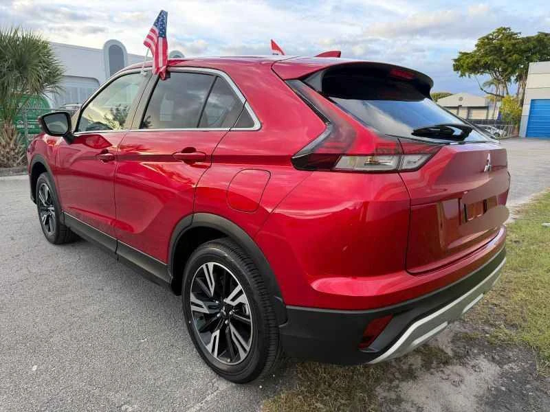 2025 Mitsubishi Eclipse Cross - Image 7 of 10
