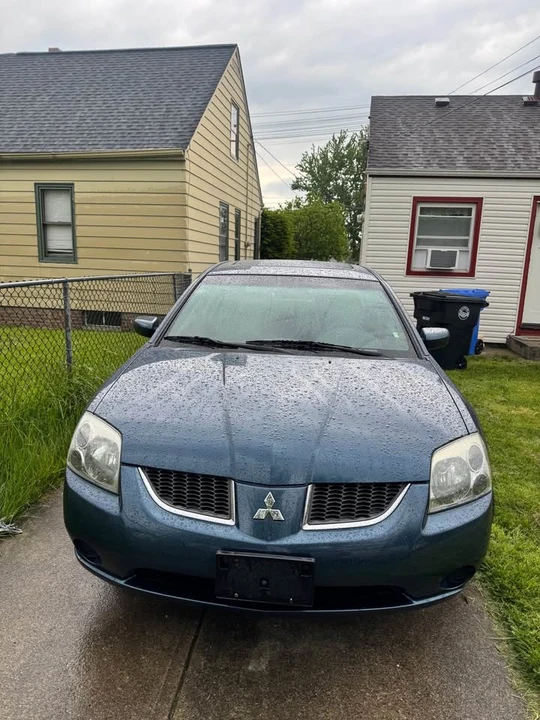 Mitsubishi Galant - Image 3 of 10