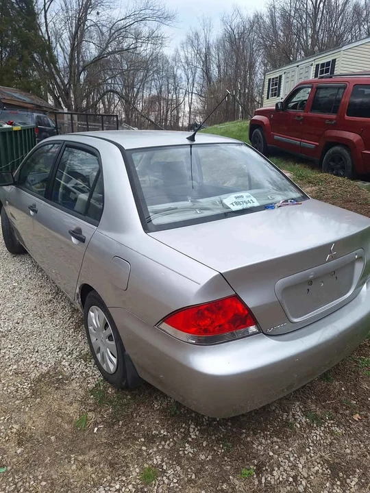2004 Mitsubishi Lancer 8th Gen - Image 4 of 6
