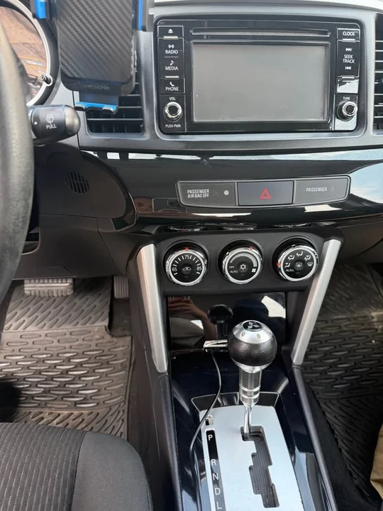 2017 Mitsubishi Lancer 10th Gen - Image 6 of 9