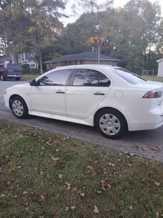 2010 Mitsubishi Lancer 8th Gen - Image 2 of 3