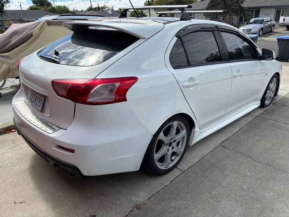 2014 Mitsubishi Lancer 8th Gen - Image 3 of 4